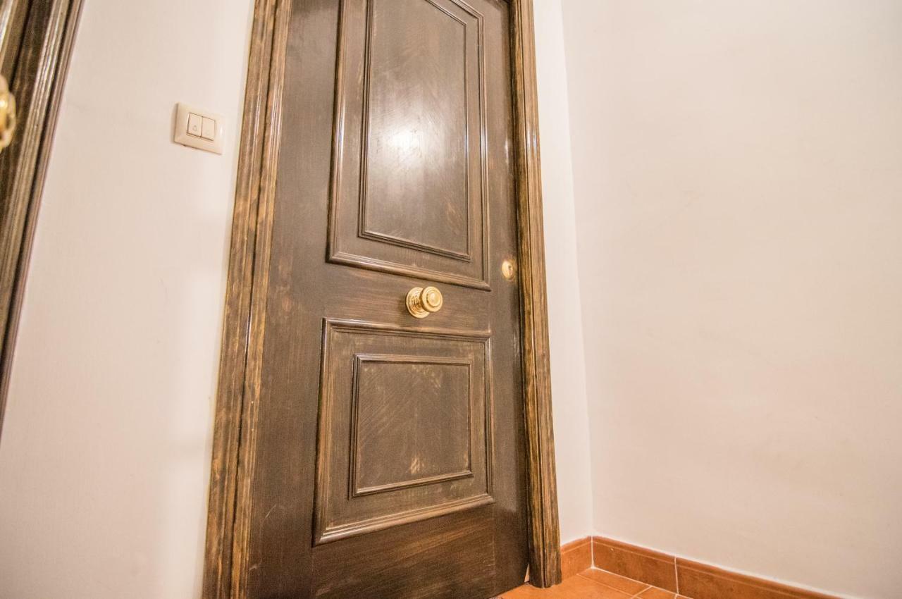 Tuguest Plaza Nueva Apartment Granada Esterno foto
